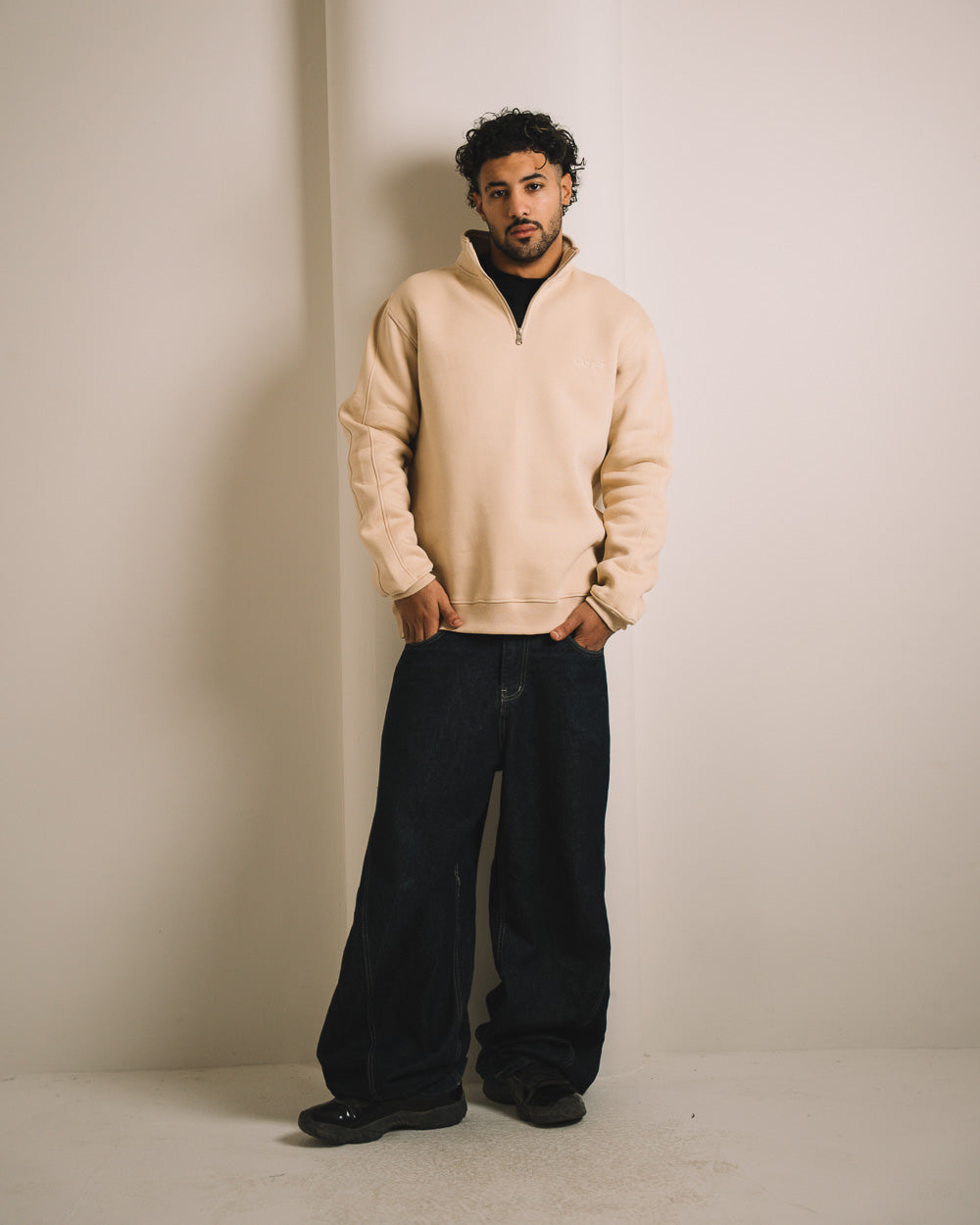 Funnel Neck SweatShirt