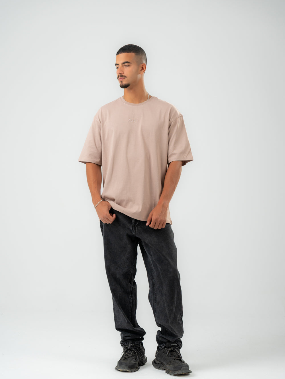Oversize T-Shirt ( Clypt )